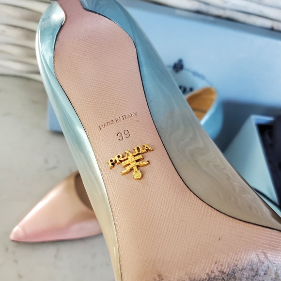 Prada SE Ombre Patent Pumps - Picture 4 of 7